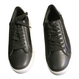 Sneakers black with white soles silver back Jamie Gorpcore streetwear